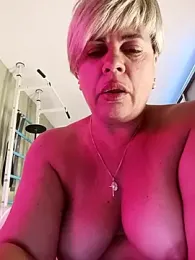 MilkySky webcam model stream image