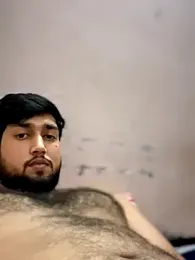 Big_PinkHead webcam model stream image