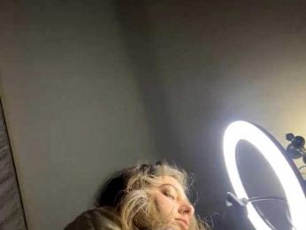 BonnieMeow webcam model stream image