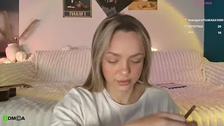 Kylie_Desire webcam stripchat model stream image