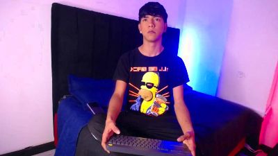 Ares_Hearts webcam model stream image