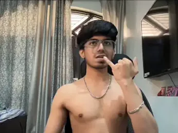 Onarch0 webcam model stream image