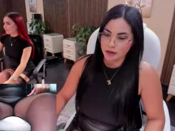 naugthyelli webcam model stream image