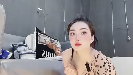 K1oO webcam model stream image