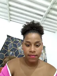 Mia-sensual webcam model stream image