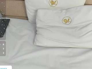 valirya-devote webcam model stream image