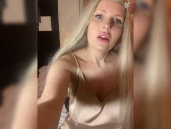 Milena_sisi webcam model stream image