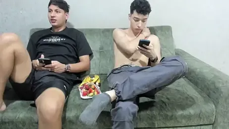 pelusos_mens webcam stripchat model stream image