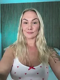 NastyMilf_ webcam model stream image