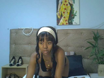 Vaniella webcam model stream image