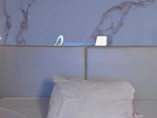 megan-charles webcam model stream image