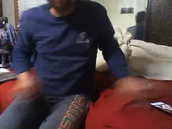 SmokingSloth webcam model stream image