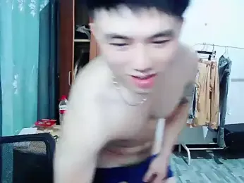 Azyrrgg webcam model stream image