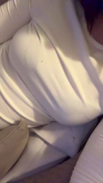 Bambi223 webcam model stream image