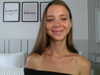 Diana-Ra webcam model stream image