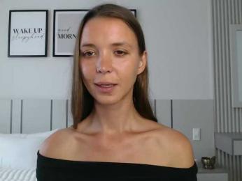 Diana-Ra webcam model stream image