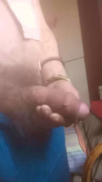 Erosmasck webcam model stream image