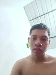 curious_straight_guy webcam model stream image