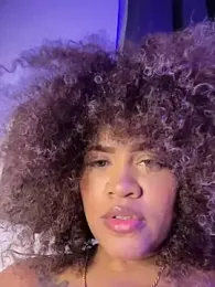 riri_brunnete webcam model stream image