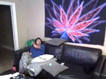 cheekychick420 webcam model stream image