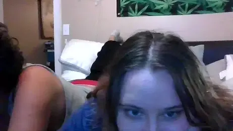 cheekychick420 webcam model stream image