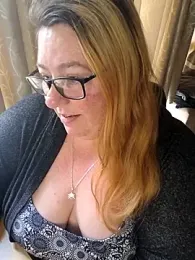 Iceprincess2bad4u webcam model stream image