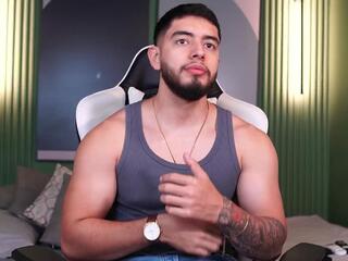 Nick Vans webcam flirt4free model stream image