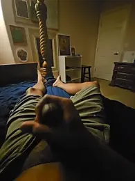 LongMnster webcam model stream image