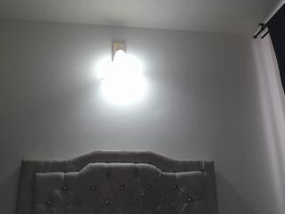 Liss Paris webcam model stream image