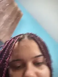 Lolacavalona webcam model stream image