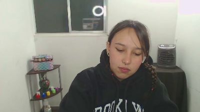 Skarlet_Adams webcam model stream image