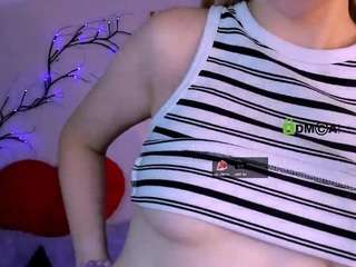 kendall-peach webcam model stream image
