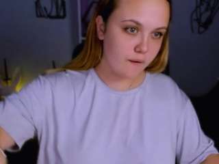 kendall-peach webcam model stream image