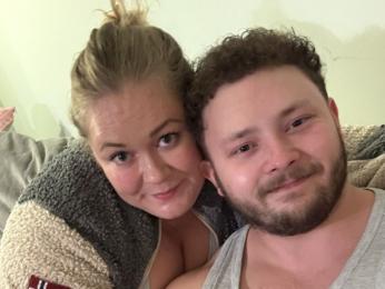 MadelenAndLars webcam model stream image