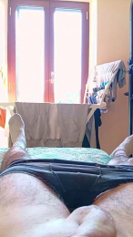 Ilgiardiniere webcam model stream image