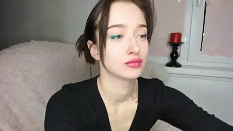 Evielle webcam model stream image