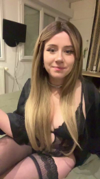 XxElainaxX webcam model stream image