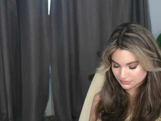 julianahearing webcam model stream image