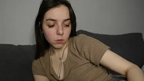 GenovesDi webcam model stream image