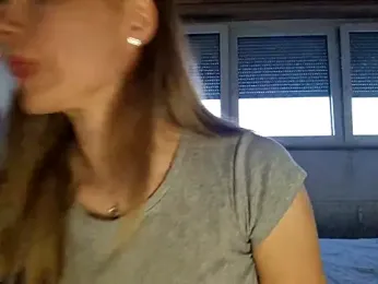 RubyRubin webcam model stream image