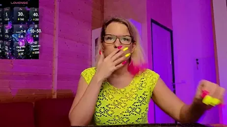 findom_lady_shine webcam model stream image