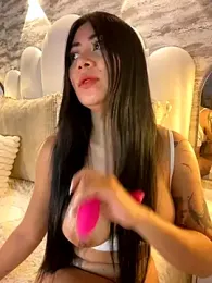 _MadiLee_ webcam model stream image