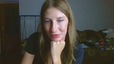 Evelyn_21_m webcam model stream image