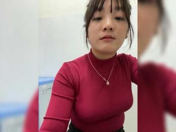 Lyly26 webcam bongacams model stream image