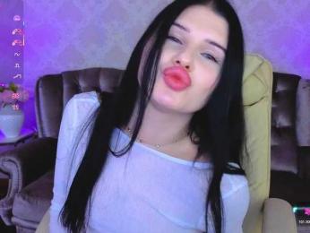 NeylaCharm webcam model stream image