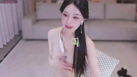 Bella-999 webcam model stream image