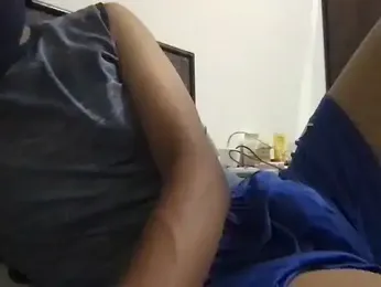 BoyzaraHatke webcam model stream image