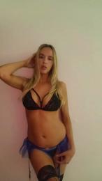 Damnquuen webcam cam4 model stream image