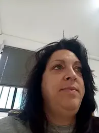 XNaughtysouthlondonMILFXX webcam model stream image