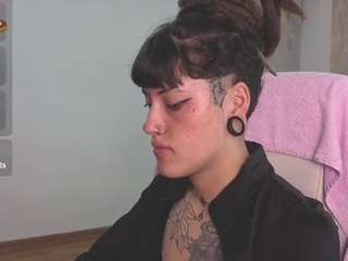 charlottewhite-1 webcam model stream image